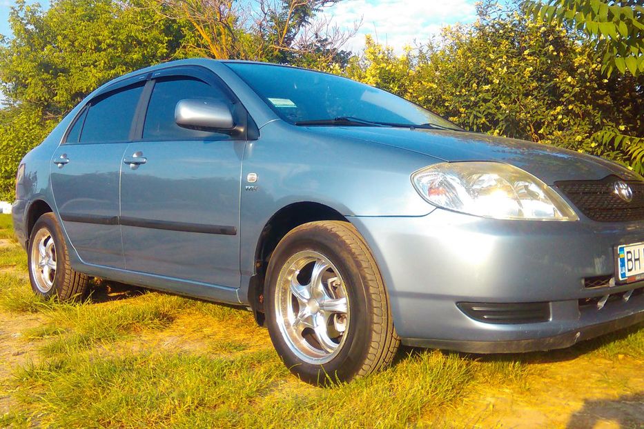 Продам Toyota Corolla 2004 года в Одессе