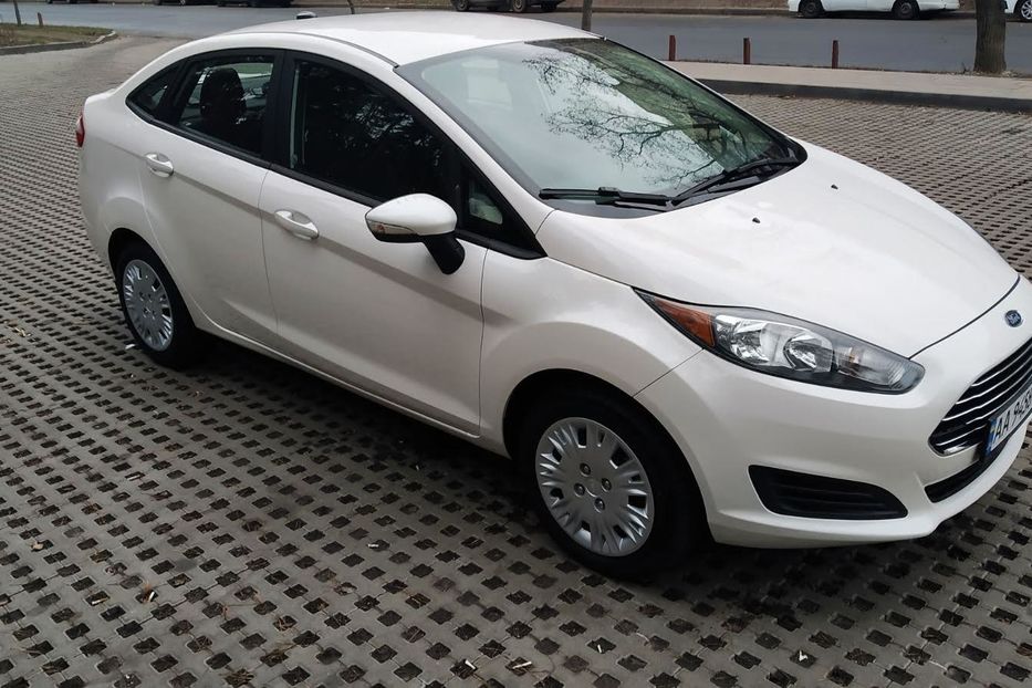 Продам Ford Fiesta 2016 года в Киеве
