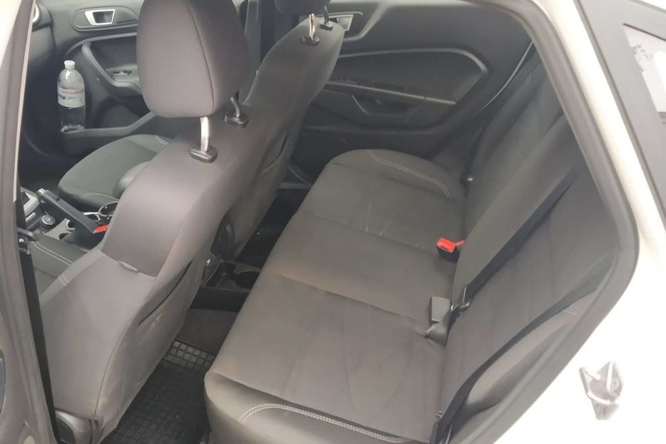 Продам Ford Fiesta 2016 года в Киеве