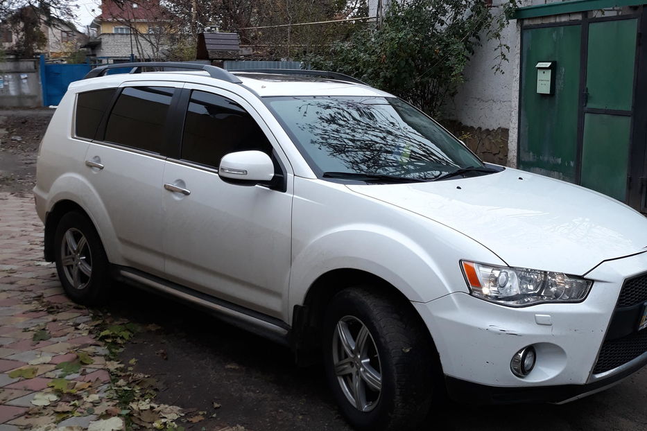 Продам Mitsubishi Outlander XL 2011 года в Одессе