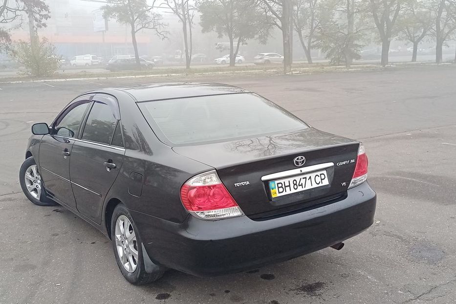 Продам Toyota Camry 2004 года в Одессе