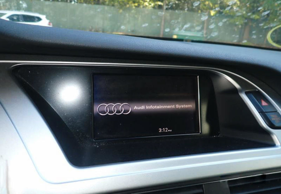 Продам Audi A4 Premium  2010 года в Ровно