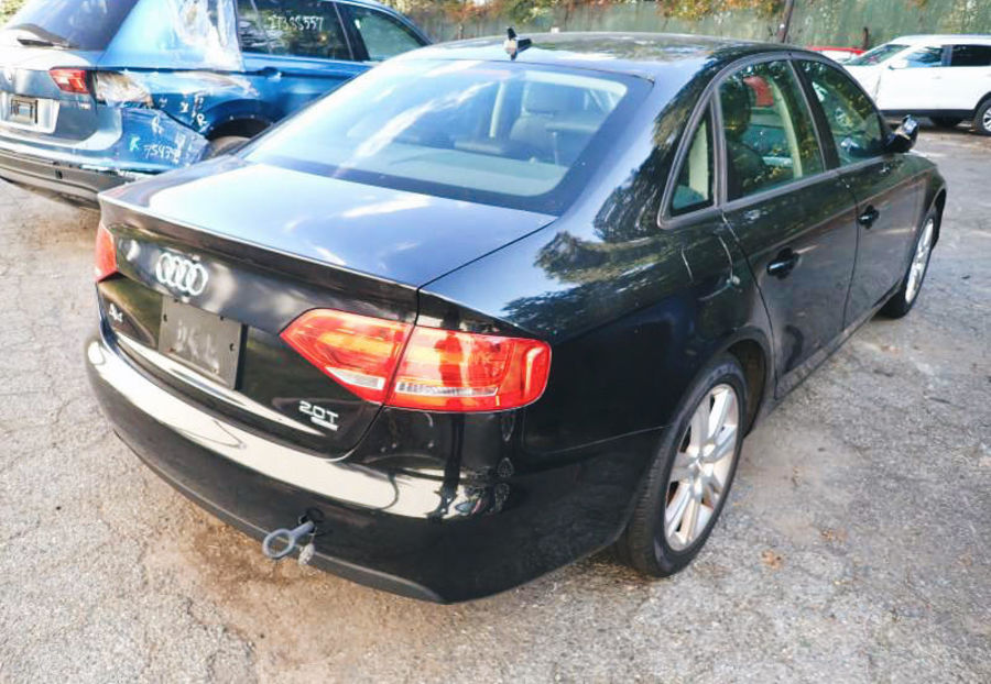 Продам Audi A4 Premium  2010 года в Ровно