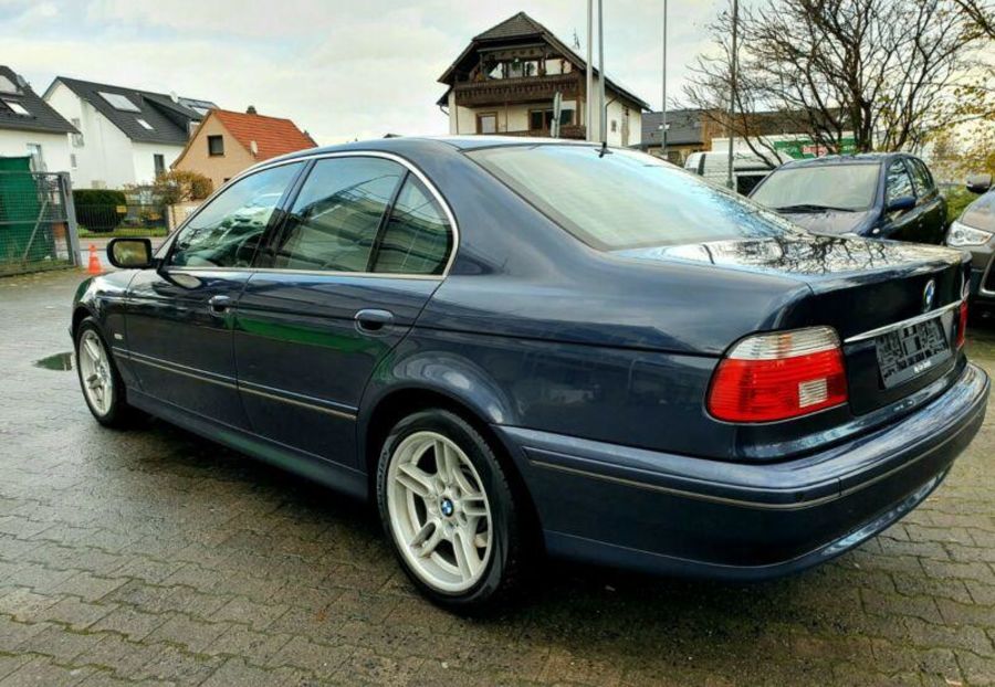 Продам BMW 530 2004 года в г. Любешов, Волынская область