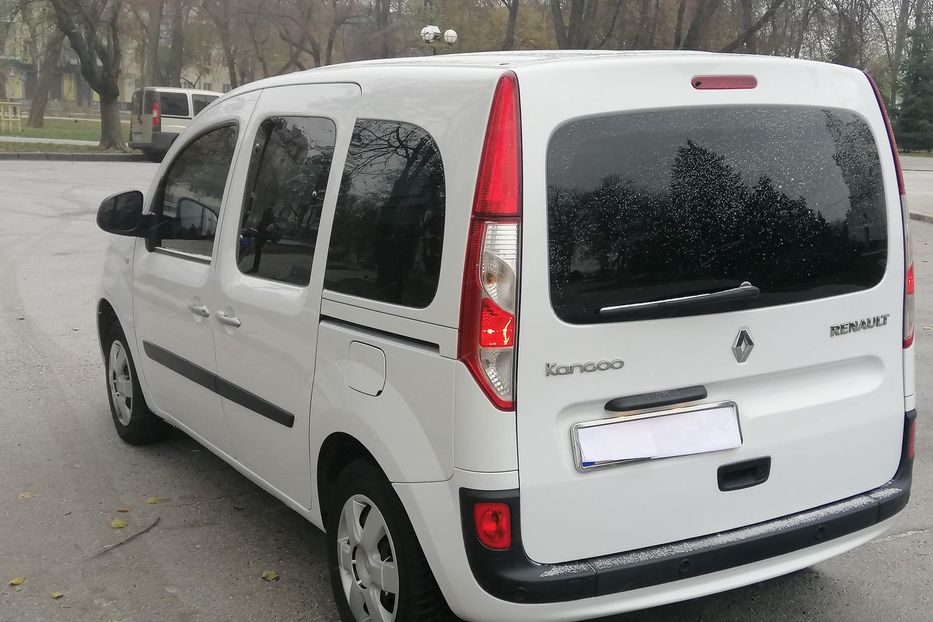 Продам Renault Kangoo пасс. Пасажир 2016 года в Полтаве