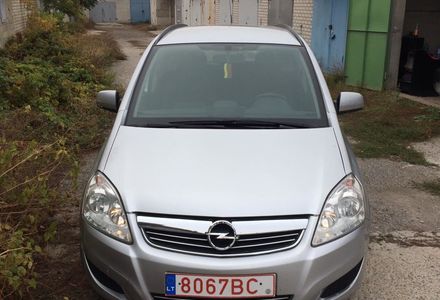 Продам Opel Zafira 2009 года в Харькове