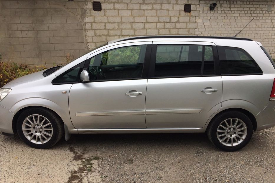 Продам Opel Zafira 2009 года в Харькове