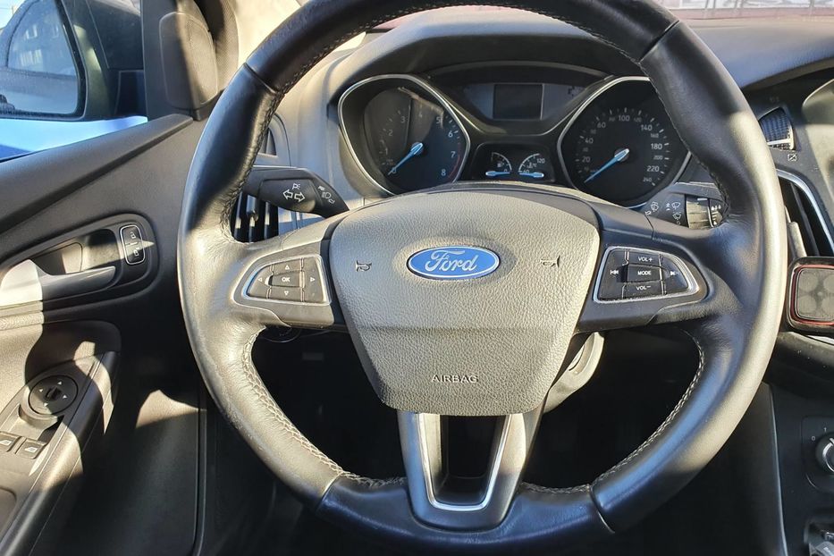 Продам Ford Focus 2015 года в Киеве