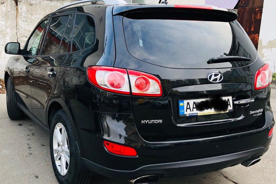 Продам Hyundai Santa FE 2010 года в Киеве