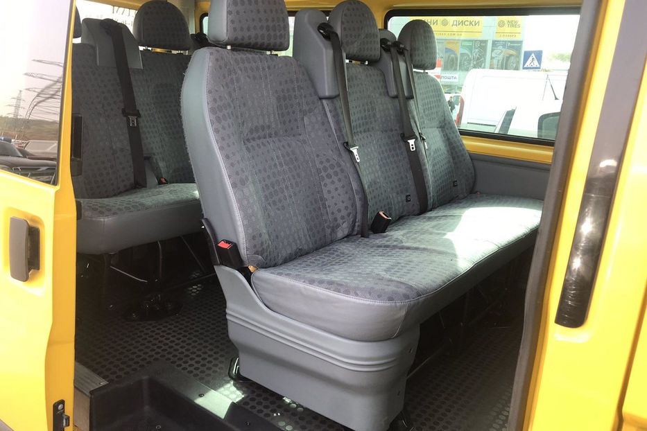 Продам Ford Transit пасс. 2013 года в Харькове