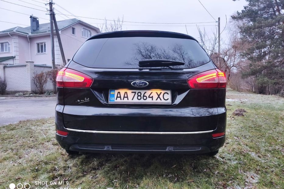 Продам Ford Mondeo 2,0 TDI  2011 года в Киеве