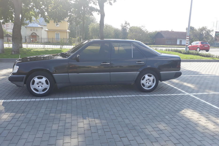 Продам Mercedes-Benz E-Class 1993 года в г. Коломыя, Ивано-Франковская область