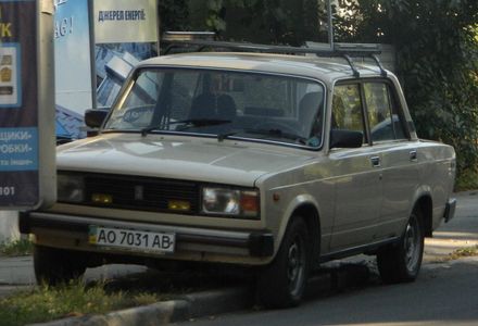 Продам ВАЗ 2105 Lada Riva 21057 1992 года в Ужгороде