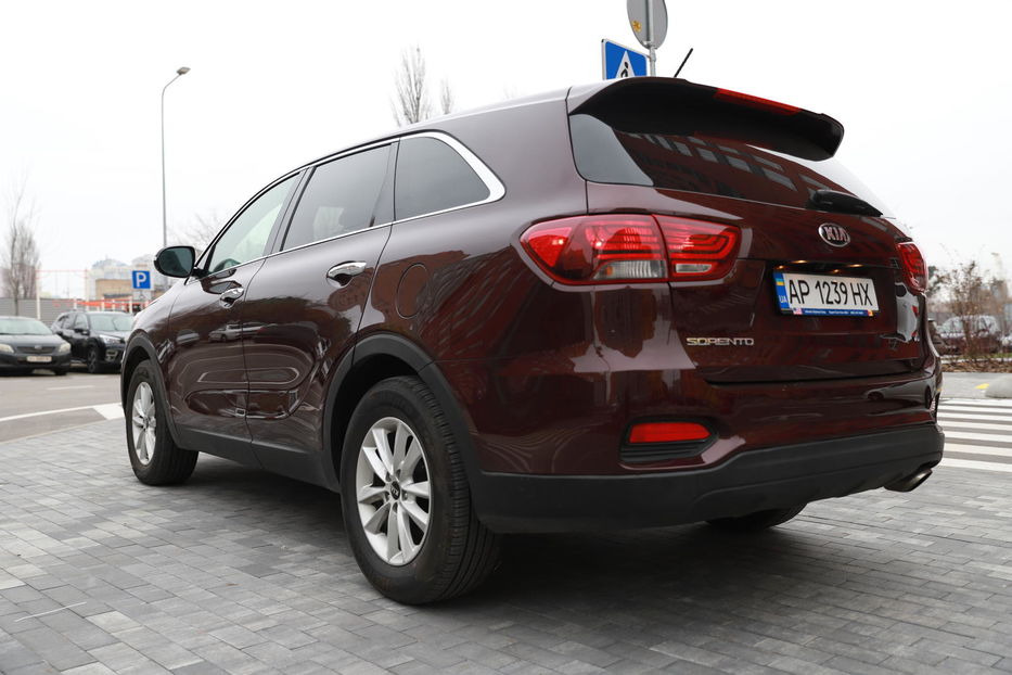 Продам Kia Sorento V6 2019 года в Киеве