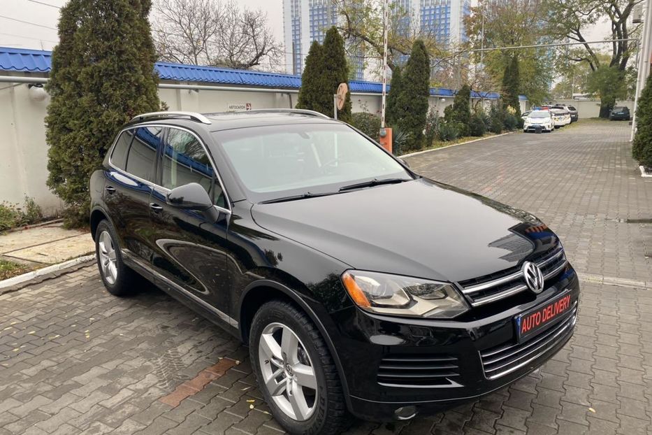 Продам Volkswagen Touareg 2012 года в Одессе