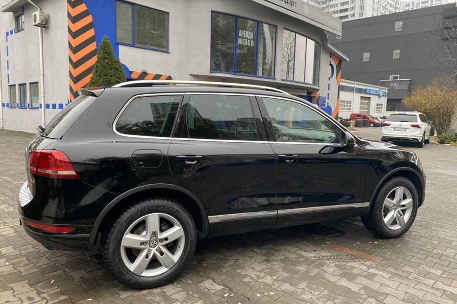 Продам Volkswagen Touareg 2012 года в Одессе