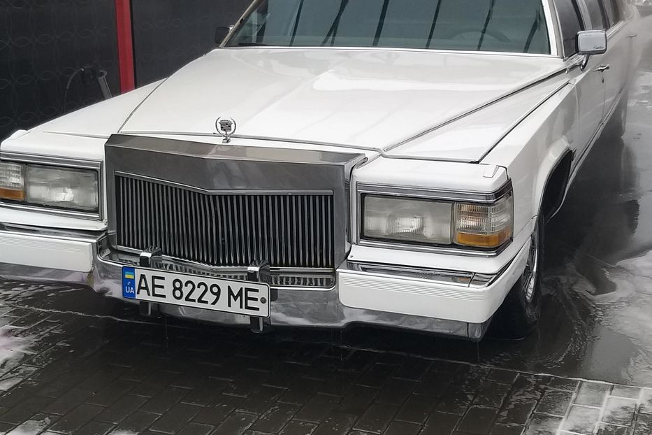 Продам Cadillac Brougham Лимузин  1990 года в г. Кривой Рог, Днепропетровская область