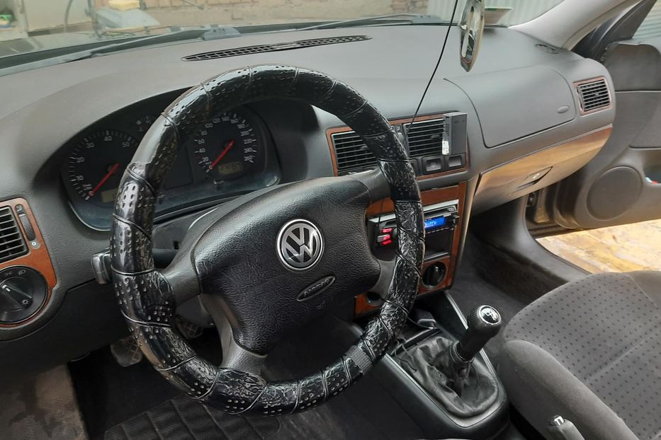 Продам Volkswagen Golf IV 1998 года в Харькове