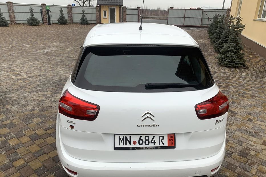 Продам Citroen C4 Picasso 2015 года в Киеве