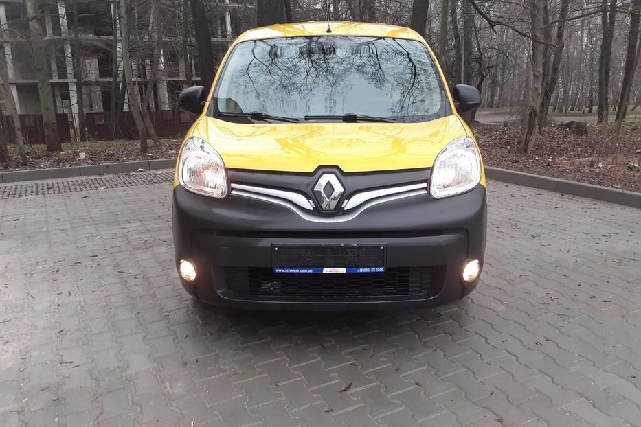 Продам Renault Kangoo пасс. Medium 1.6 105 Business A, 106 2015 года в Тернополе