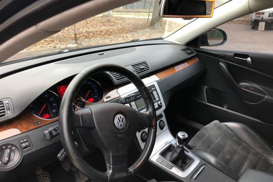 Продам Volkswagen Passat B6 Highline 2007 года в Харькове