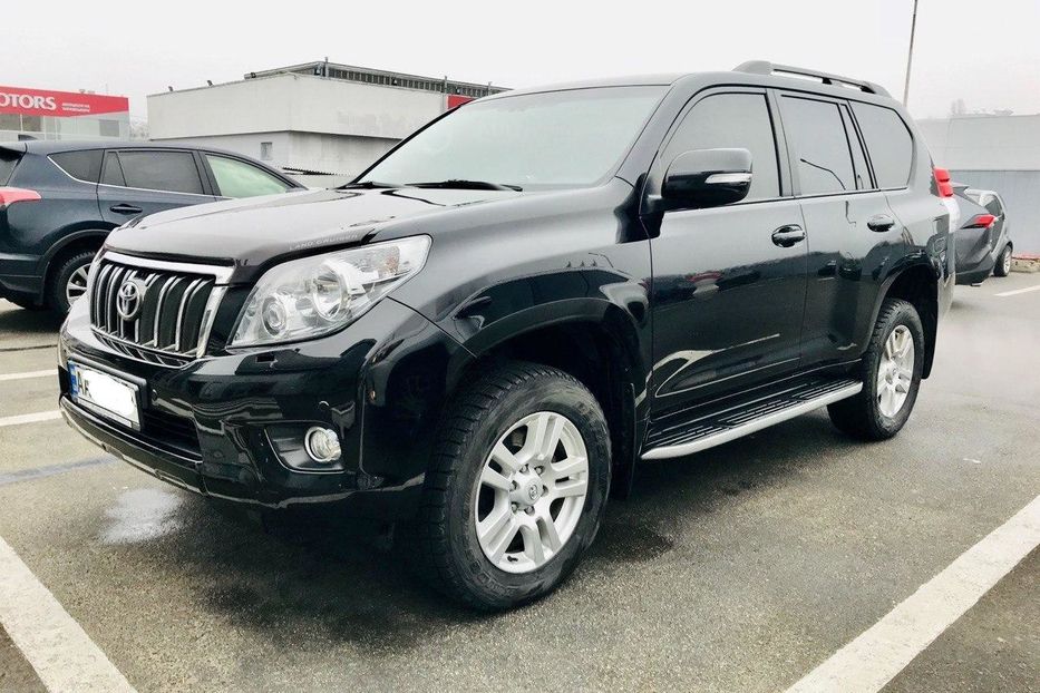 Продам Toyota Land Cruiser Prado 2013 года в Киеве