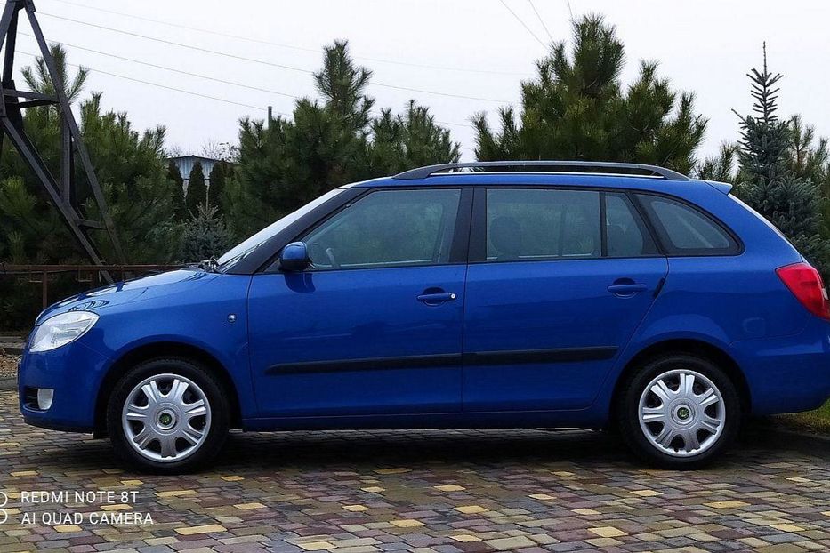 Продам Skoda Fabia AMBIENTE 2009 года в Днепре