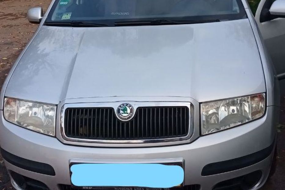 Продам Skoda Fabia 2004 года в Киеве