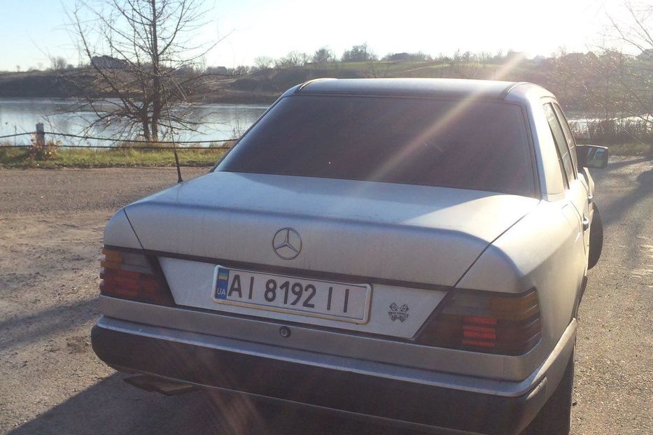 Продам Mercedes-Benz E-Class e230 1986 года в г. Белая Церковь, Киевская область