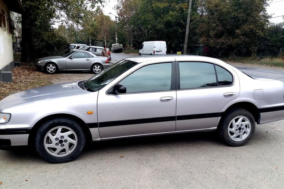 Продам Nissan Maxima 1996 года в Одессе