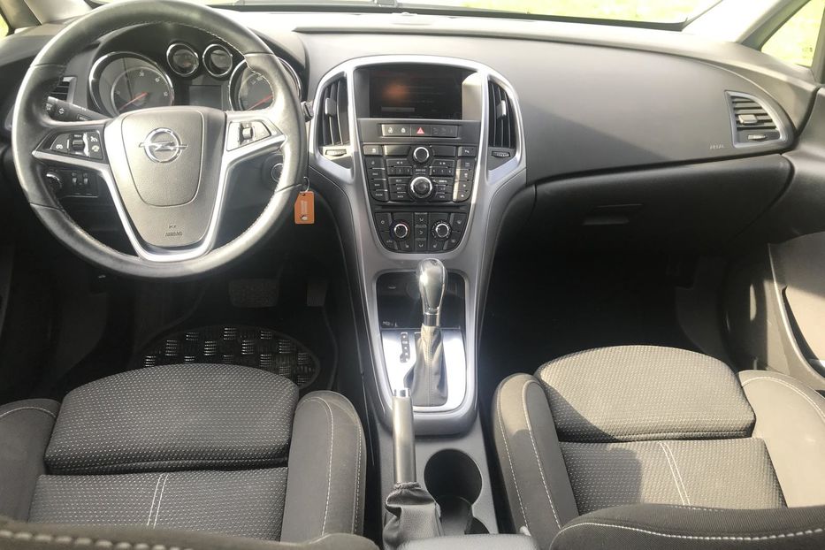 Продам Opel Astra J Sports Edition. 2015 года в Виннице