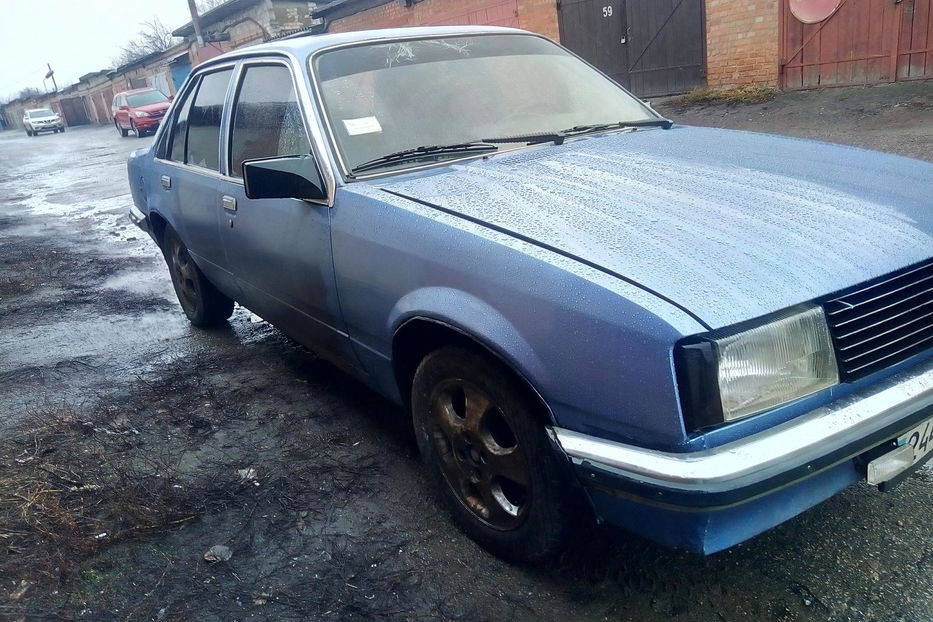Продам Opel Rekord 1982 года в Харькове