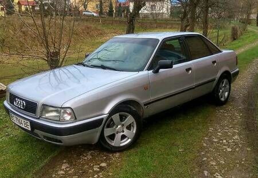 Продам Audi 80 1993 года в Киеве