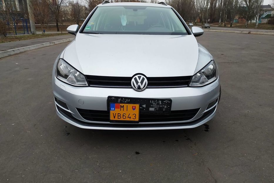 Продам Volkswagen Golf VII 2014 года в Киеве