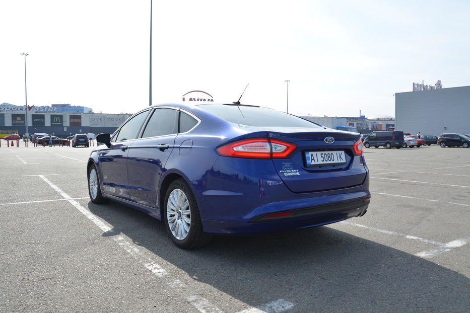 Продам Ford Fusion Energi 2015 года в Киеве