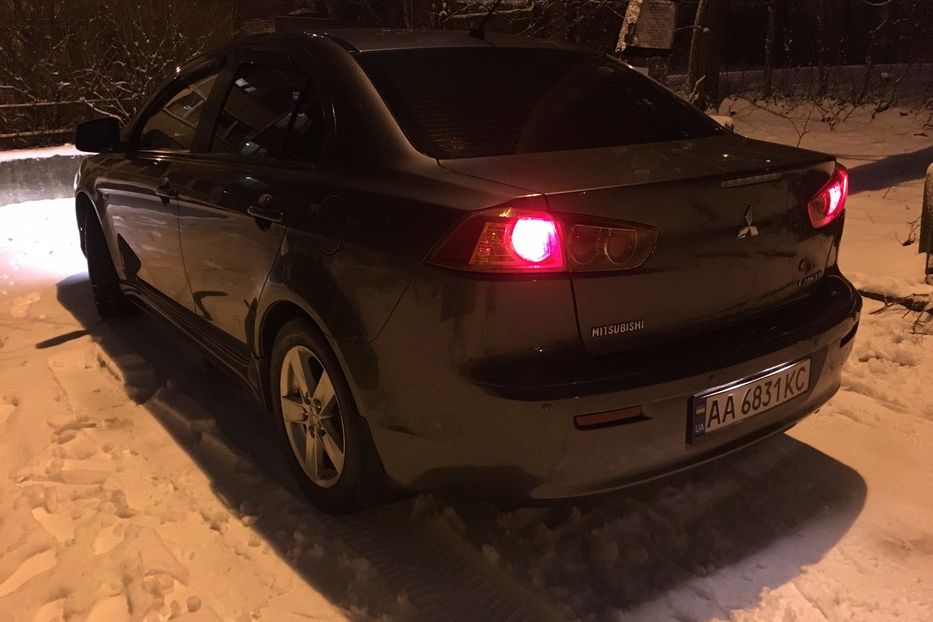 Продам Mitsubishi Lancer X 2010 года в Киеве