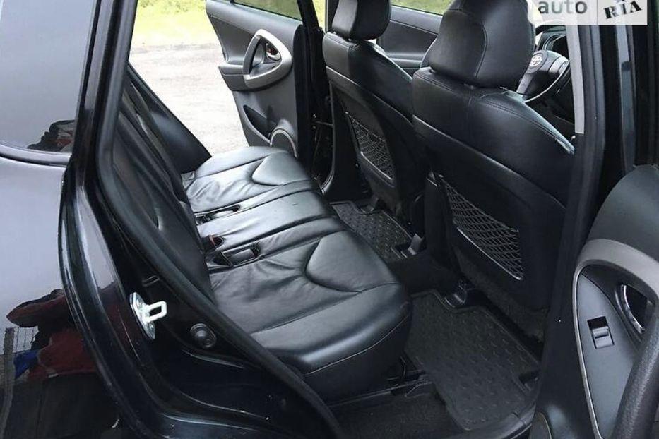 Продам Toyota Rav 4 2007 года в Ровно
