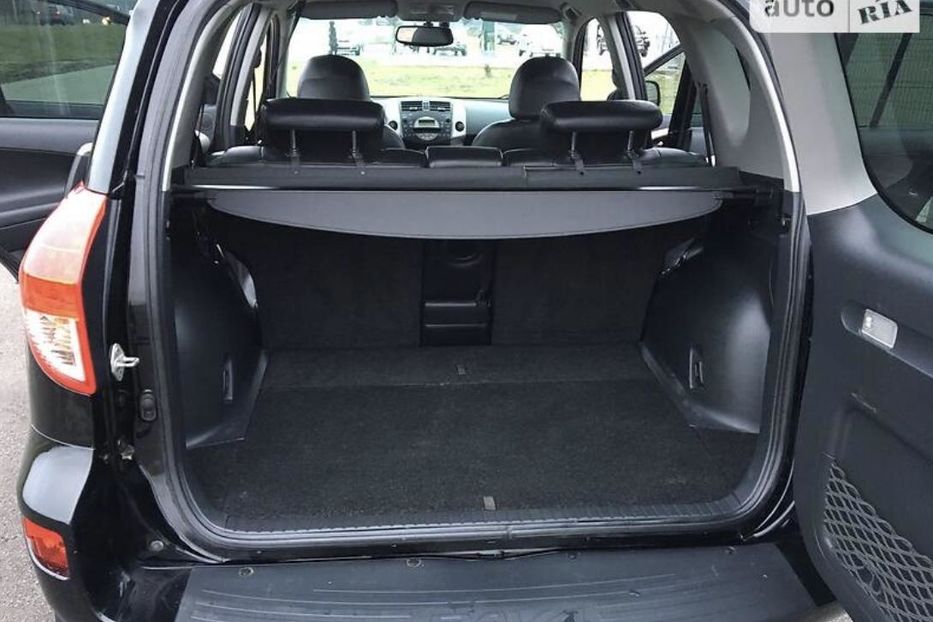 Продам Toyota Rav 4 2007 года в Ровно