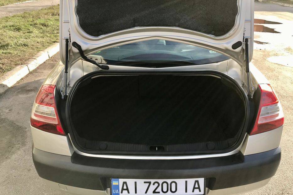 Продам Renault Megane SEDAN 2008 года в г. Белая Церковь, Киевская область