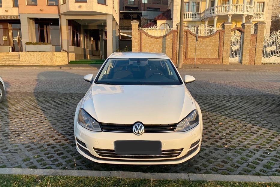 Продам Volkswagen Golf VII 2013 года в Киеве