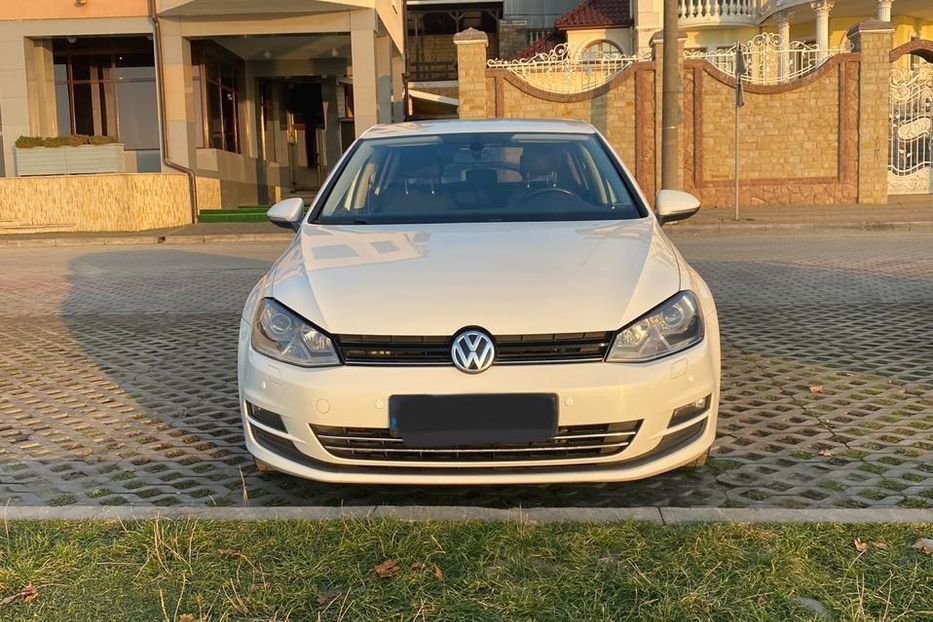 Продам Volkswagen Golf VII 2013 года в Киеве