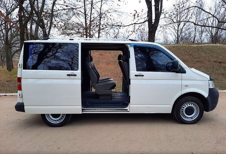 Продам Volkswagen T5 (Transporter) пасс. 2008 года в г. Мелитополь, Запорожская область