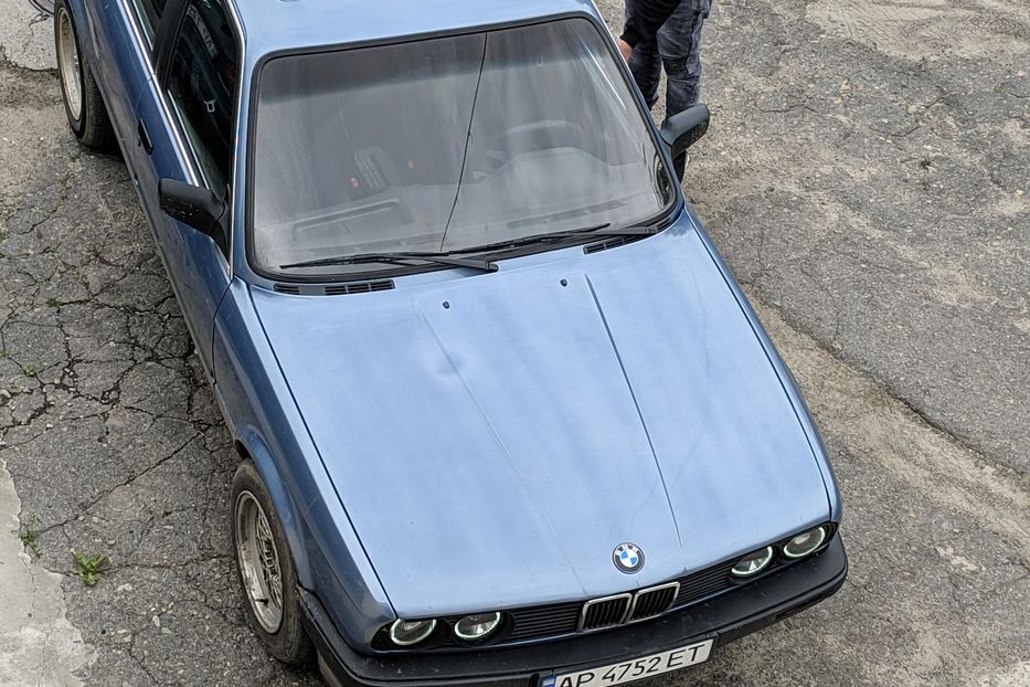 Продам BMW 318 1988 года в г. Мелитополь, Запорожская область