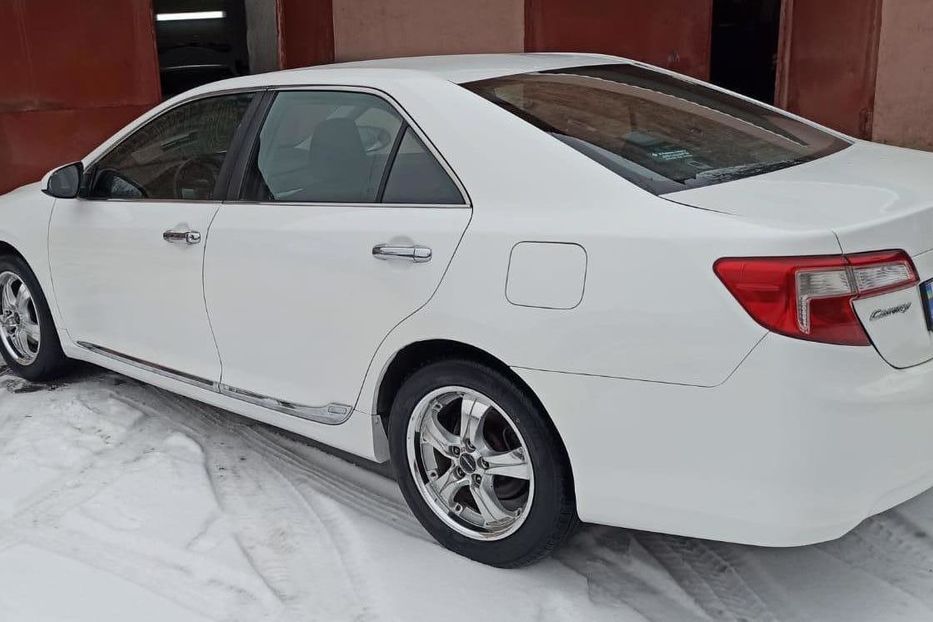 Продам Toyota Camry V50 2014 года в г. Артемовск, Донецкая область