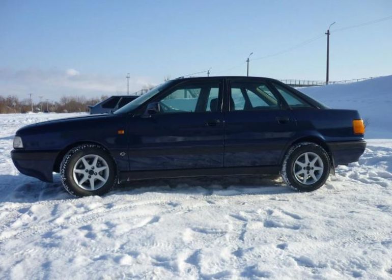 Продам Audi 80 1992 года в г. Лосиновка, Черниговская область