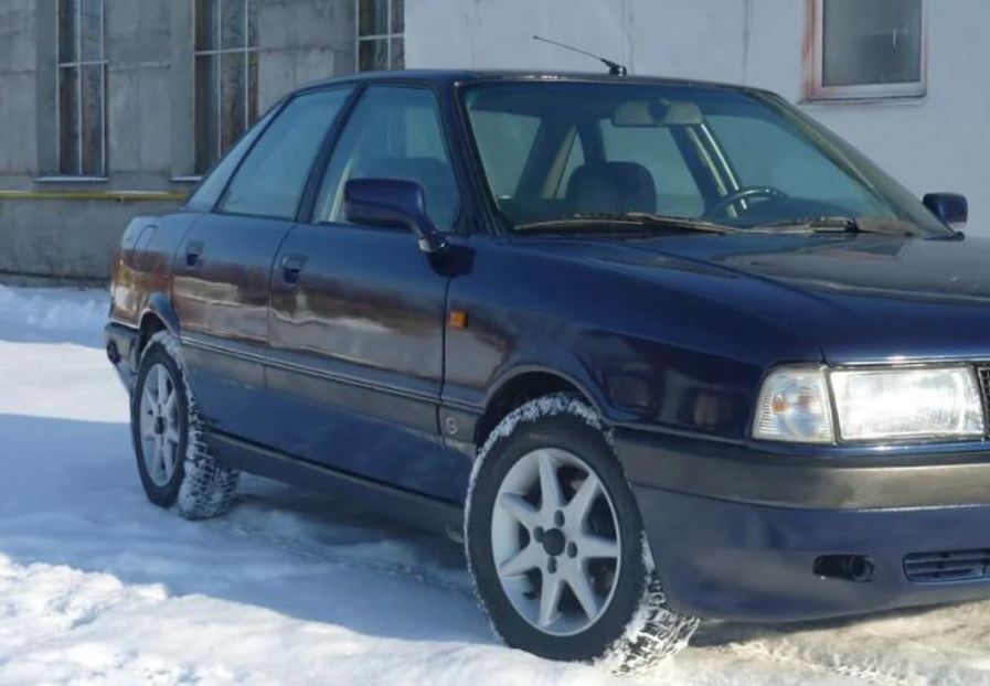 Продам Audi 80 1992 года в г. Лосиновка, Черниговская область