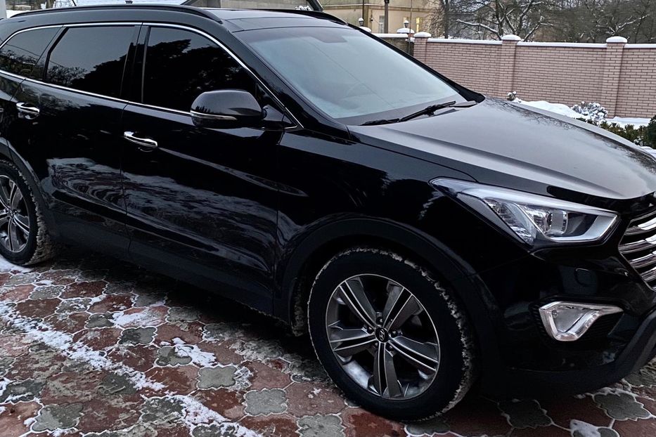 Продам Hyundai Grand Santa Fe 2014 года в Киеве