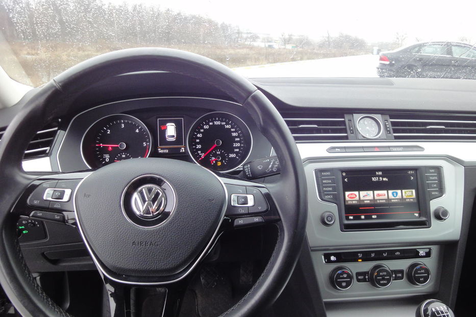Продам Volkswagen Passat B8 2015 года в г. Ирпень, Киевская область