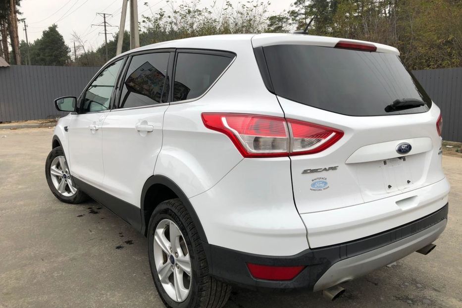 Продам Ford Escape SE 2015 года в Киеве