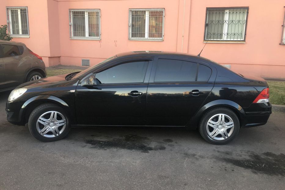 Продам Opel Astra H 2012 года в Киеве